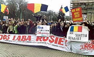 http://upload.wikimedia.org/wikipedia/commons/thumb/d/de/Moldova_(demonstrati).jpg/220px-Moldova_(demonstrati).jpg